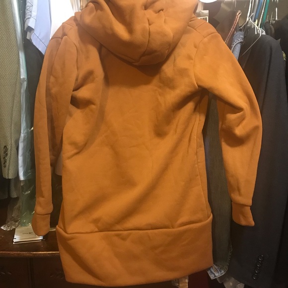 Stylish Zip Jacket - Picture 3 of 4